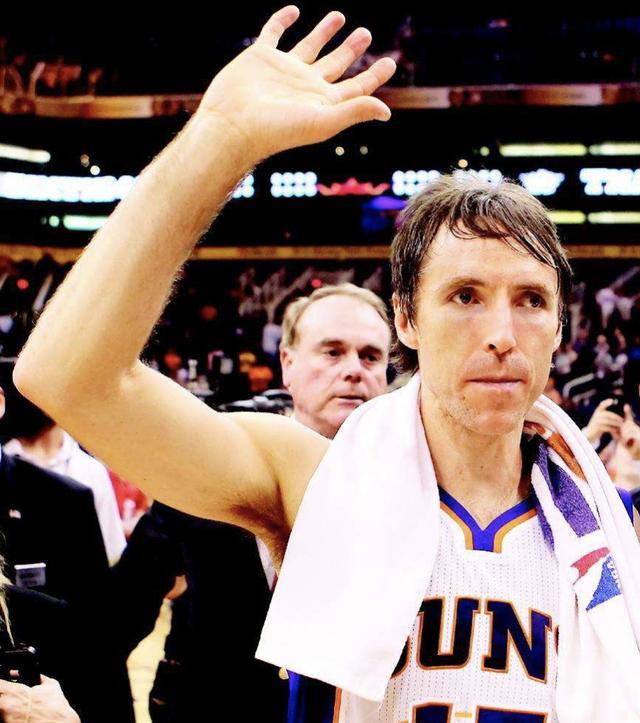 包含转会期体能课后;菲尼克斯太阳强势反弹备战欧联;更衣室稳定;身体对抗强度拉满的词条 包含转会期体能课后;菲尼克斯太阳强势反弹备战欧联;更衣室稳定;身体对抗强度拉满的词条