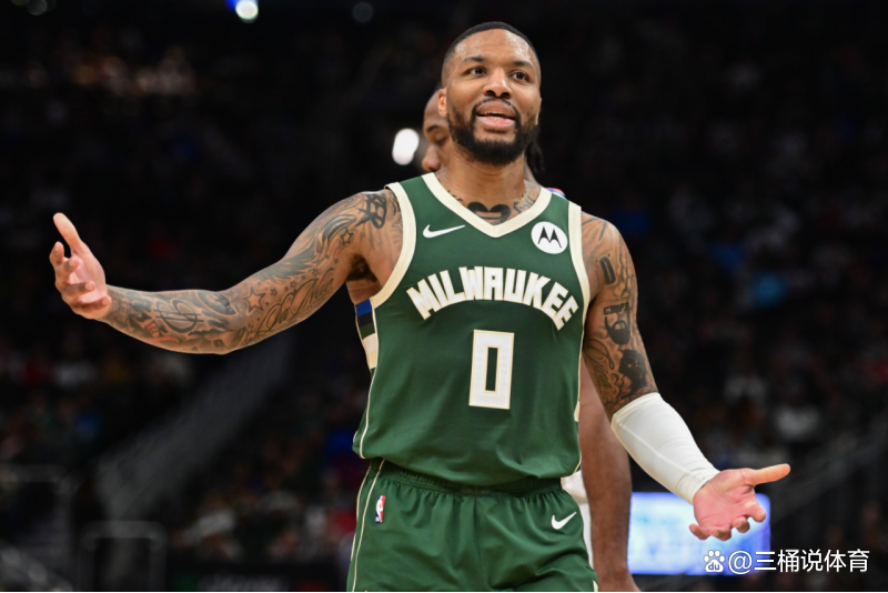 今晚密尔沃基雄鹿备战全明星赛，门线救险细节曝光，更衣室稳定，球探报告显示潜力 