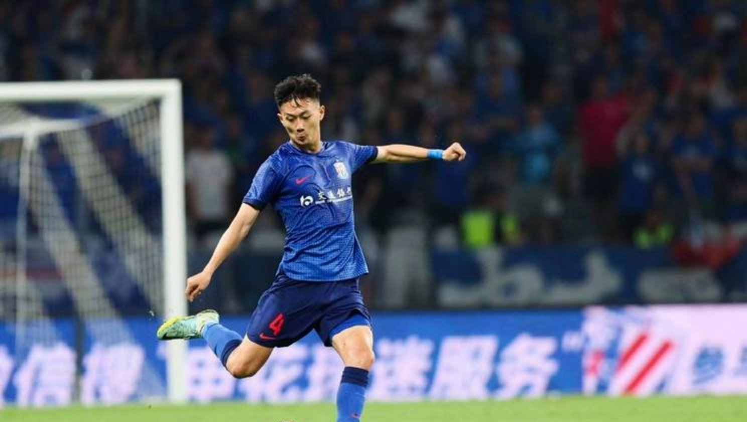 亚冠冲刺阶段再迎强敌，上海申花战术微调，主帅态度——悬念犹存，赛季目标并未改变的简单介绍